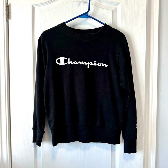 CHAMPIONS CREWNECK - Picture 1 of 4